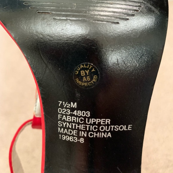 Jaqueline Ferrar Red Satin Heels w/ Rhinestone Embellishments Size 7.5 - Picture 5 of 5